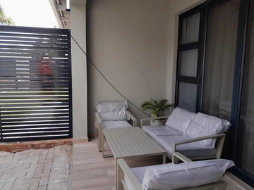 4 Unit Townhouse Complex