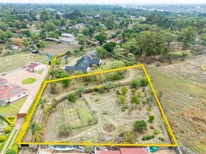 Opportunity to build your dream home. (Sole Mandate)