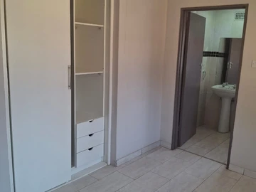 2 Bedroom Garden Flat
