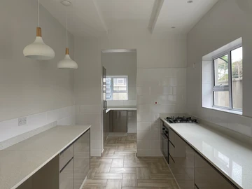 3 Bedroom Garden Flat