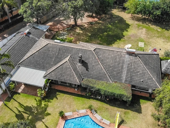 5 Bedroom House