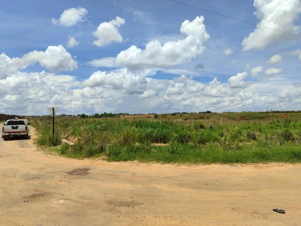 Commercial & Industrial Land