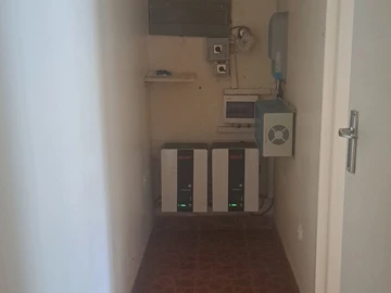 6 Bedroom House