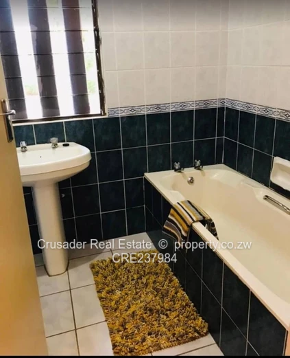 A  4 bedroomed house to rent in Mandara (Sole Mandate)