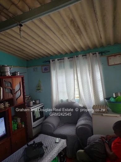 St Marys Chitungwiza House For Salebi