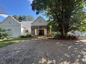 4 Bedroom Townhouse Complex