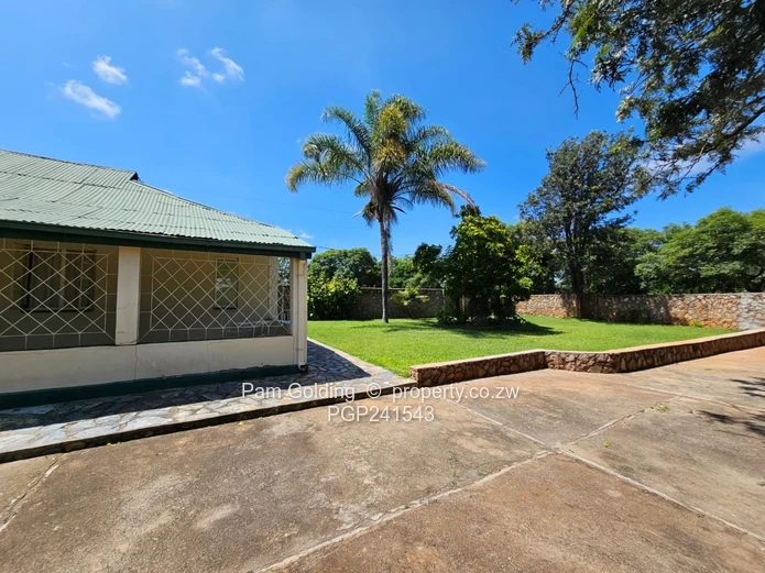 Neat Family Residence