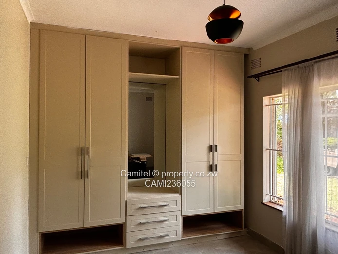 Emerald Hill family friendly house