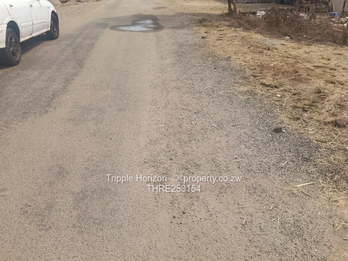  Nyabira Penrose 615m²  Ready-to-Build Stand on Tarred Road 