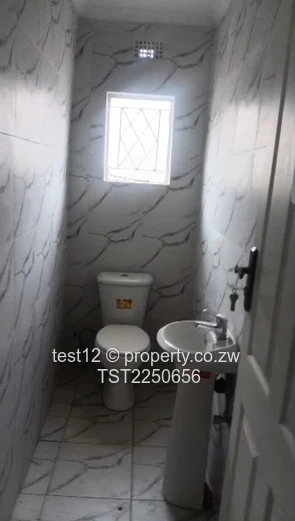 Mufakose house for sale  (Sole Mandate)
