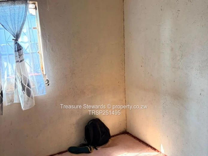 House For Sale In Zengeza