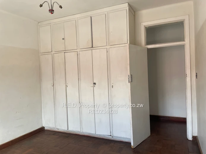 Multi-Use Commercial Investment Opportunity In The Cbd!