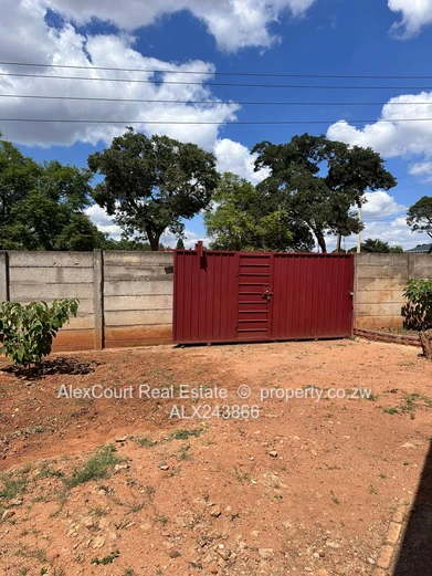 Spacious Home In Prospect, Waterfalls For Rent (Sole Mandate)