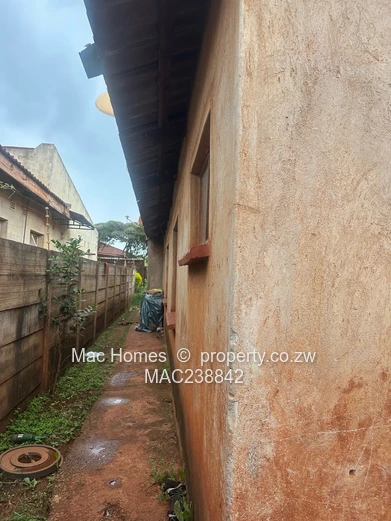 Hatcliffe house (Sole Mandate)