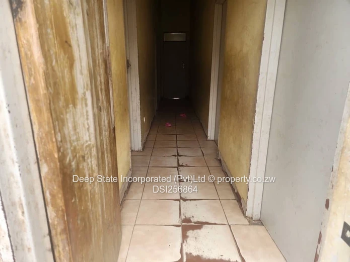 A choice of 5 chitungwiza houses for sale 