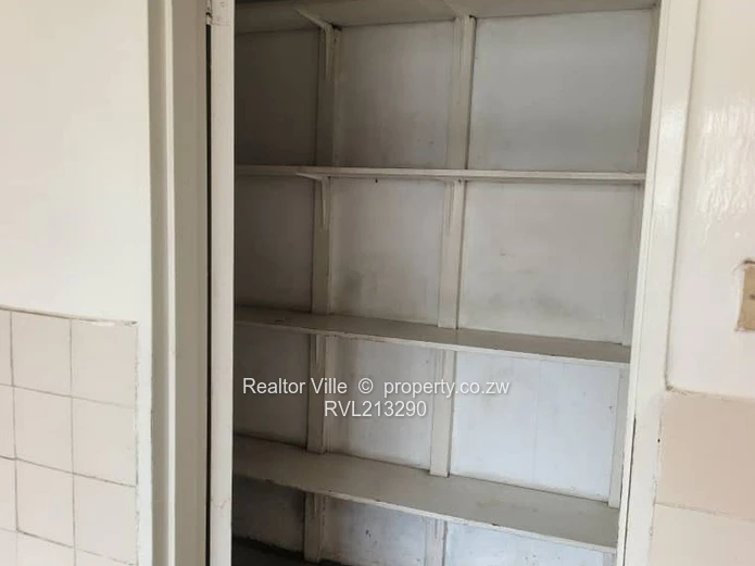 Charming 3-Bed House in Hatfield (Sole Mandate)