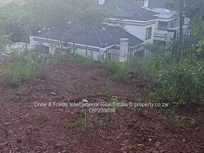 Glen Lorne 3,122m² Elevated Stand - Views & Tarred Road