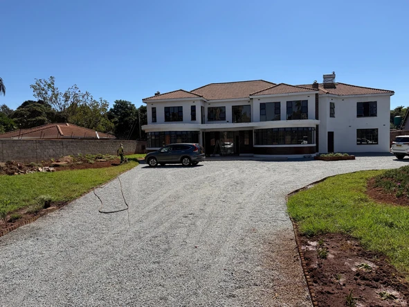 7 Bedroom House