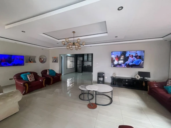 4 Bedroom House