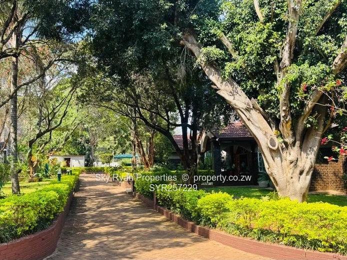 Kambanji | Luxury Estate