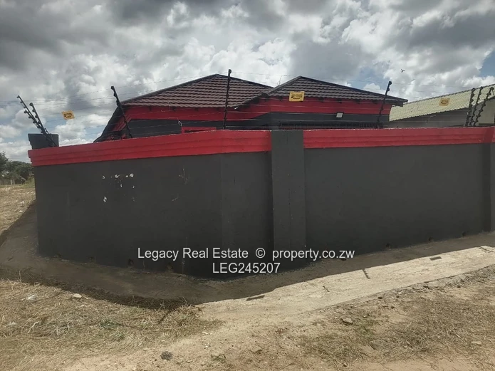 Well-Finished 3 Bedroom House With Solar & Borehole Setup In Karoi