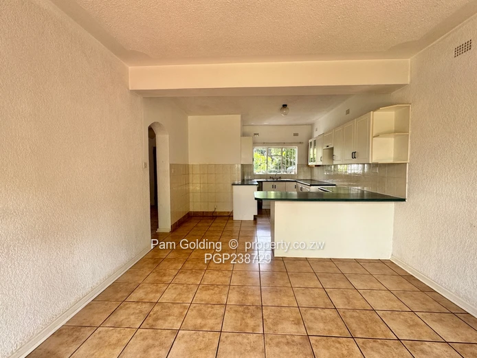 Neat 3 Bedroom Townhouse - Highlands 