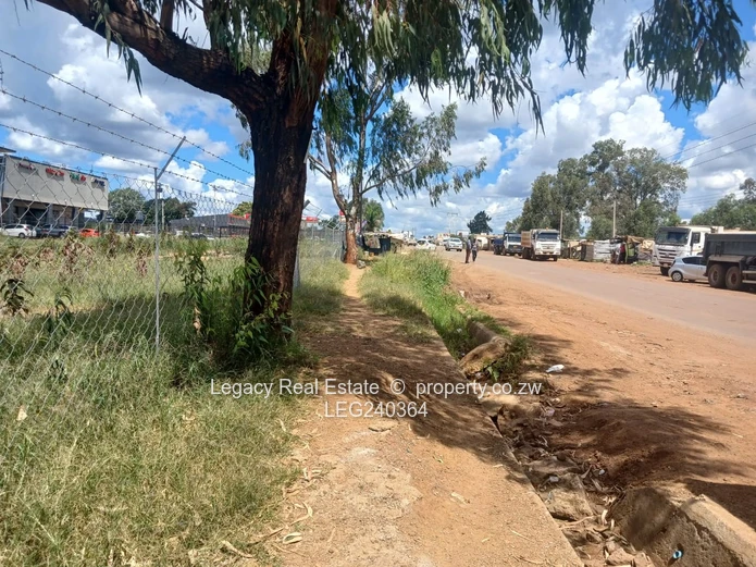 Prime Main Road Commercial Space In Tynwald