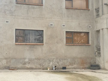 3 Bedroom Flat & Apartment