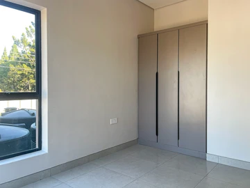 3 Bedroom Garden Flat