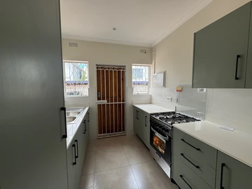 2 Bedroom Garden Flat