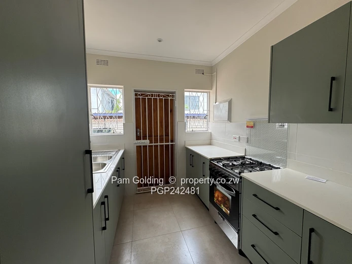 Charming 2 Bedroom Apartment - Avondale 