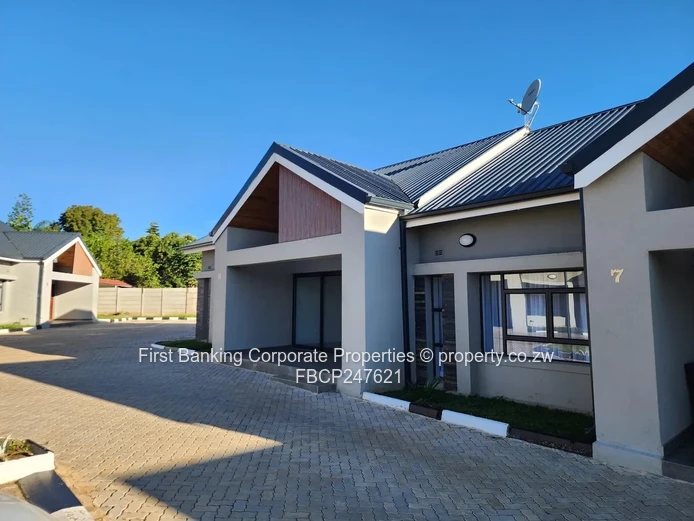 Modern Sleek 2-Bedroomed Garden Flats in the Heart of Alex Park