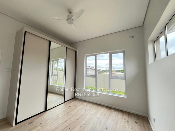 3 bed modern cluster home in Borrowdale Brooke