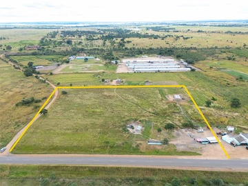 Commercial & Industrial Land