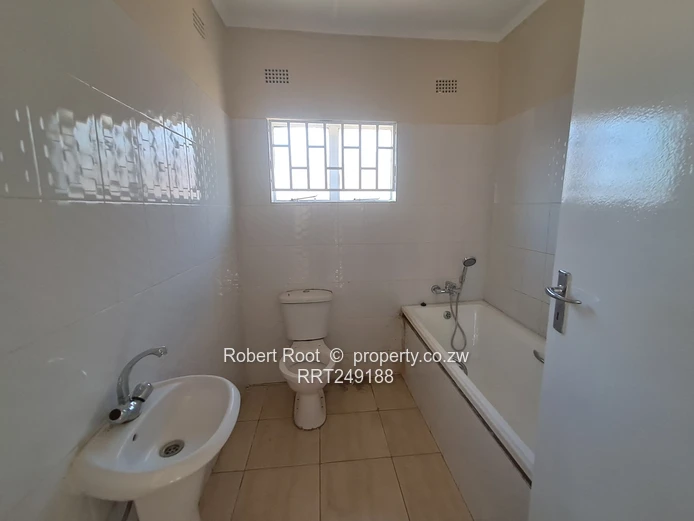 3 bed family home in Fairview Ruwa