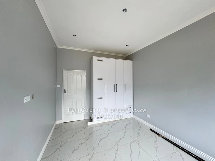 Modern Townhouse - Northwood