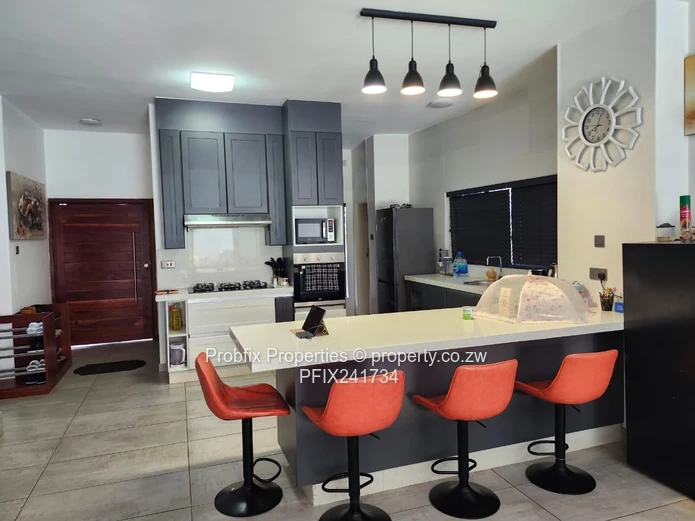 Avondale Duplex Cluster Home for Sale!