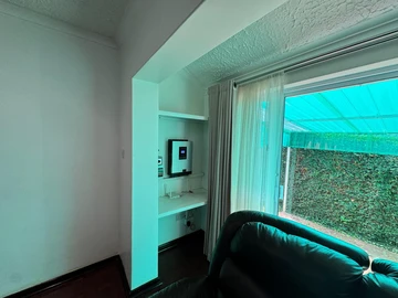 3 Bedroom Garden Flat