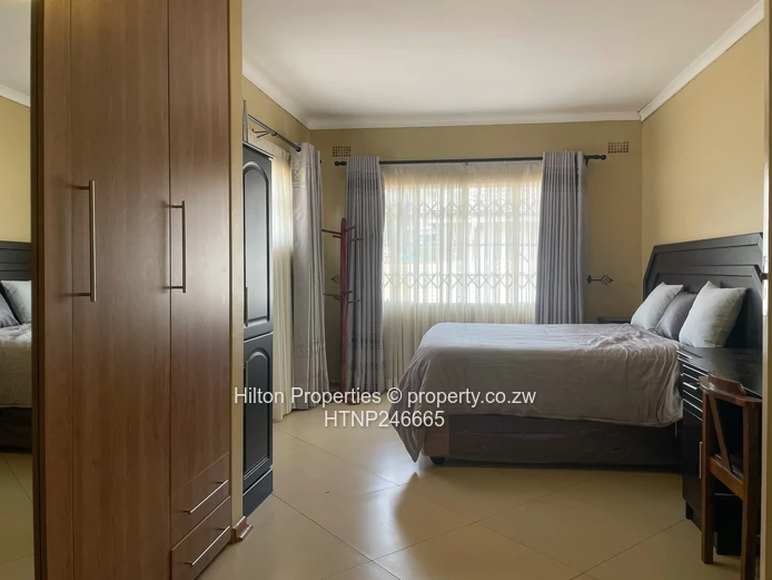 Fully Furnished 3-Bed Garden Flat with Pool in Highlands