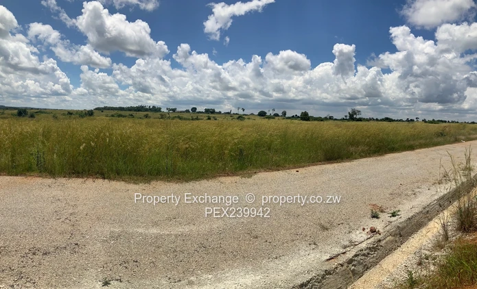 Nyabira, Luna Estates