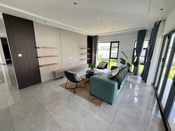 5 Bedroom Townhouse Complex