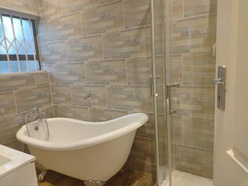 2 Bedroom Garden Flat