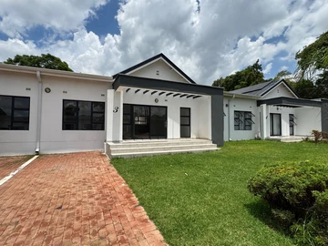 3 Bedroom Garden Flat