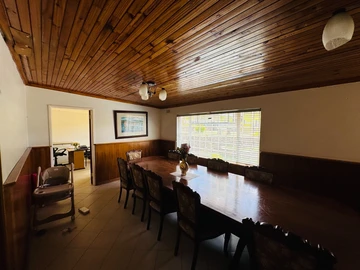 Farm & Agricultural Land