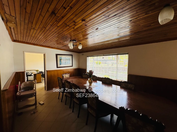 Charming Farm Retreat With Luxurious Touches