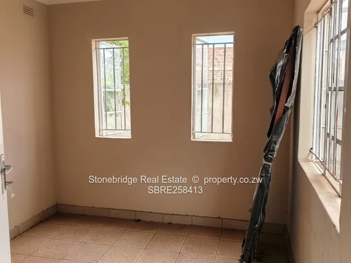 2 Bedroomed Cottage in Mahatshula North To Rent