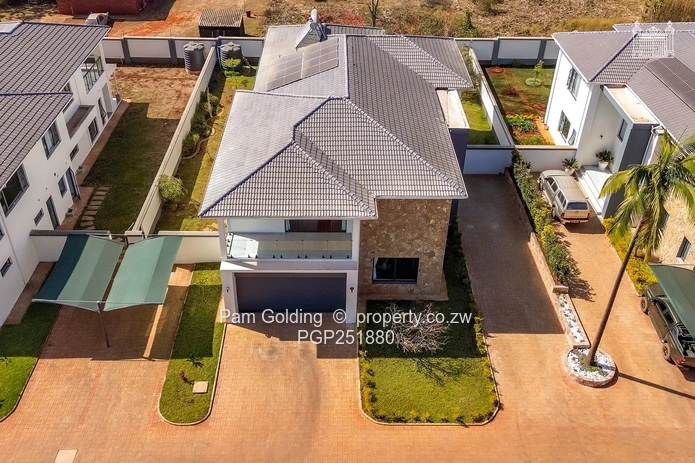5 Bed All En Suite Townhouse