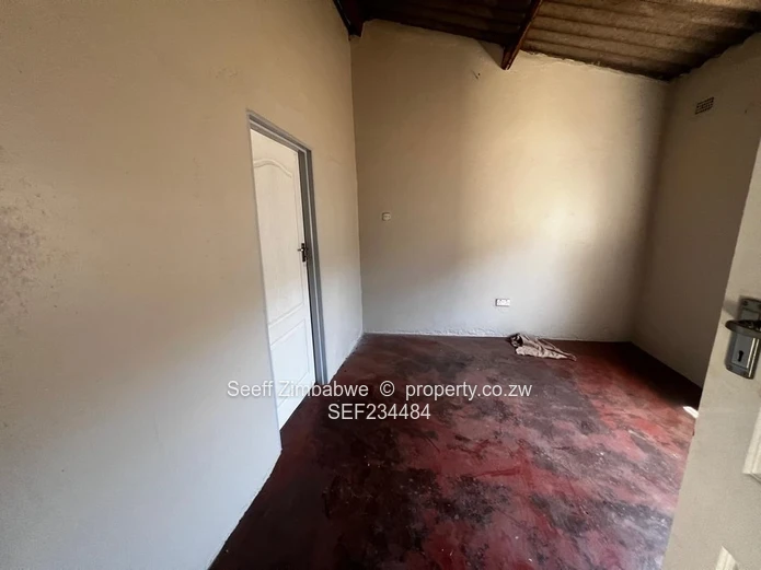 Rooms available in Kuwadzana 