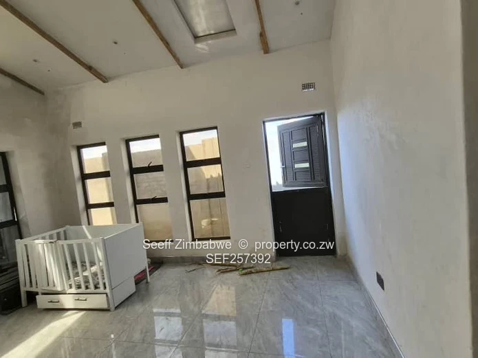 3- BED HOUSE-COLD COMFORT –350 m² 
