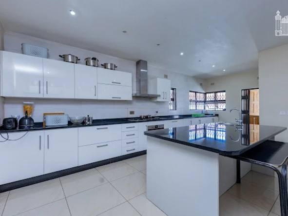 4 Bedroom House